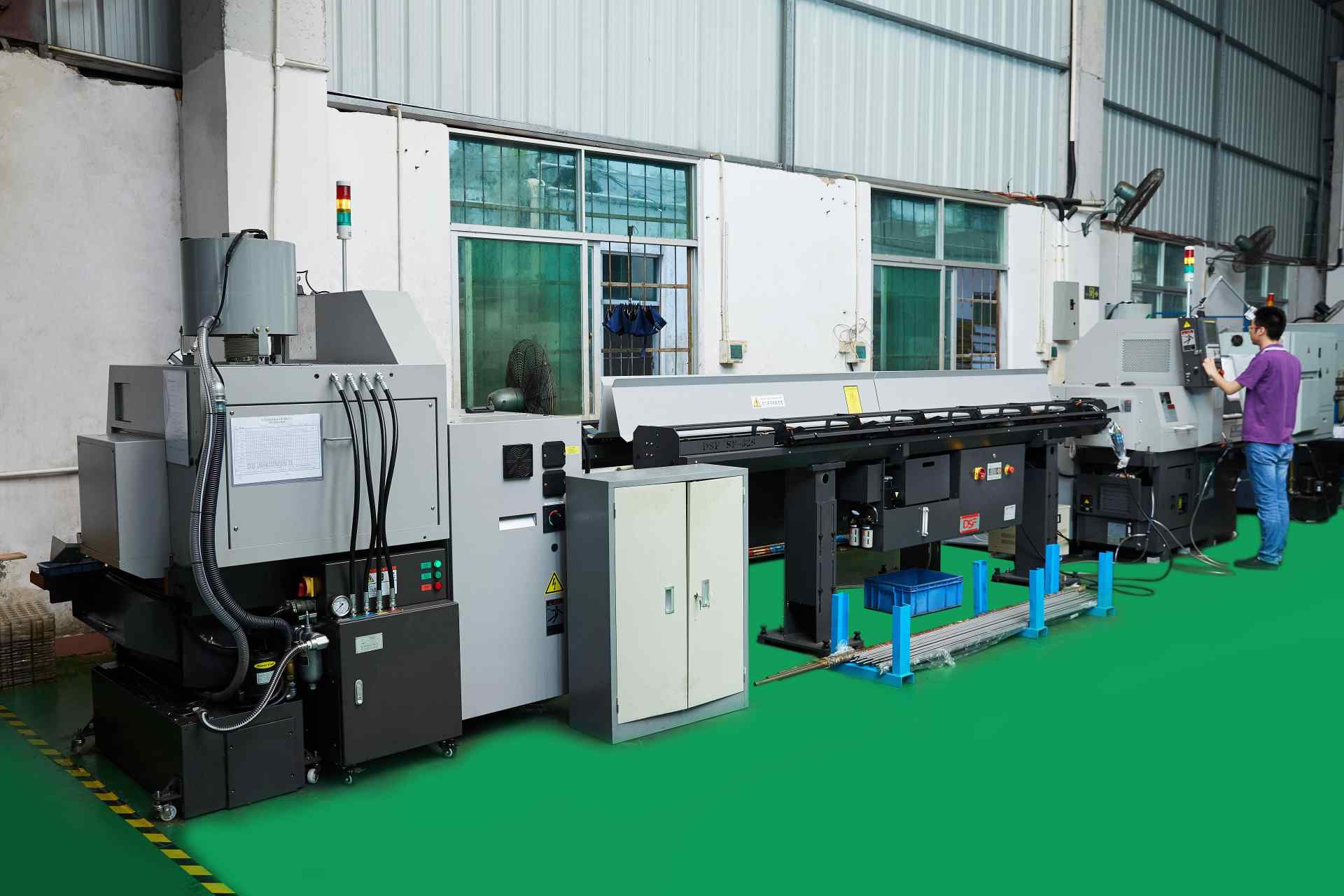 Precision CNC Tunring Center Workshop of Machining Manufacturer